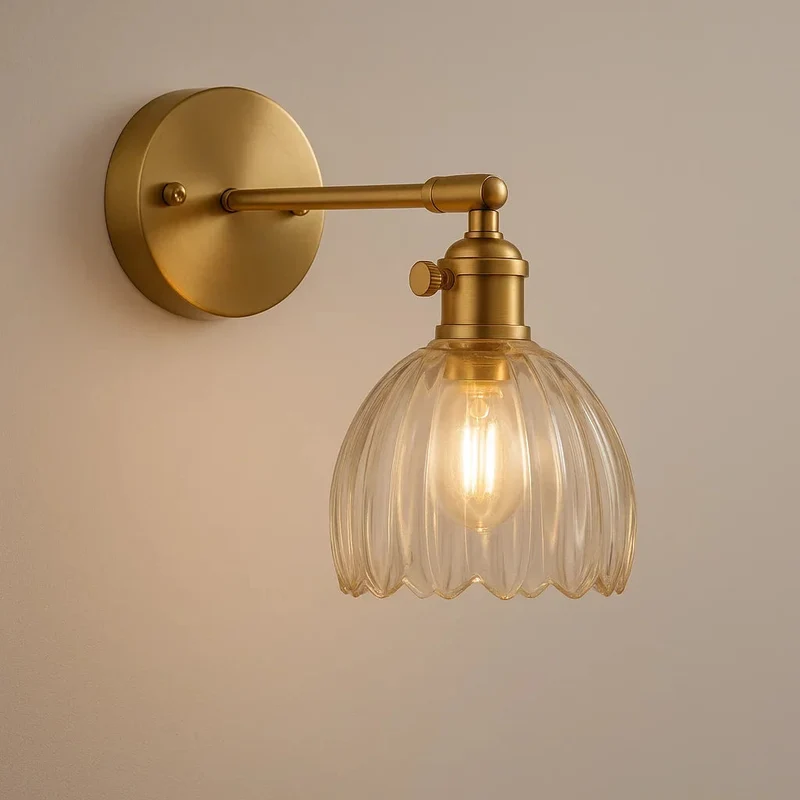 Wandlamp Verstelbaar met Geribbelde Glazen Kap Antiek Messing E27 Fitting Leeslamp Woonkamer Slaapkamer | Sansoti