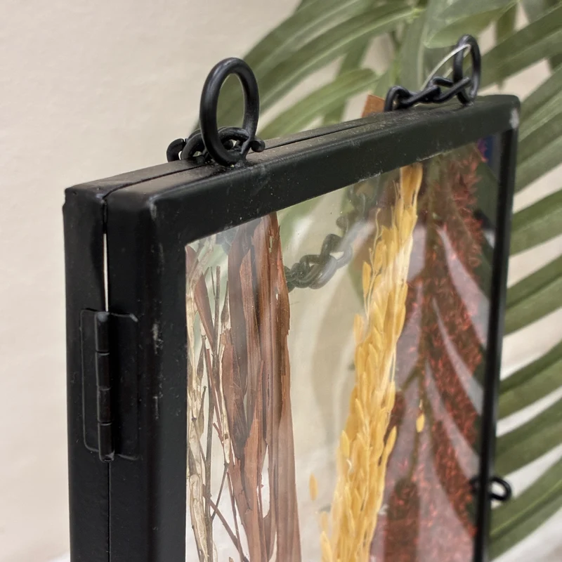 Fotorahmen Getrocknete Blumen Schwarz Rot Metall 20x25cm