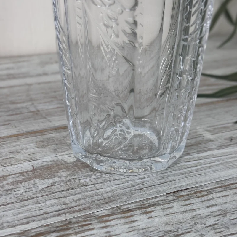 Glaskrug 650ml Glas Karaffe Transparent Ausgießer Krug Deko