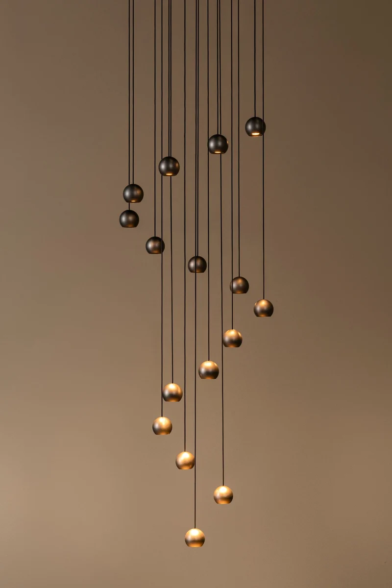 LED-Pendelleuchte Montana 16-flammig CCT dimmbar