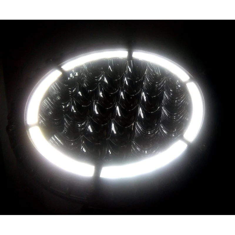 LED-Fernscheinwerfer mit Positionslicht Halo / 7.5"
