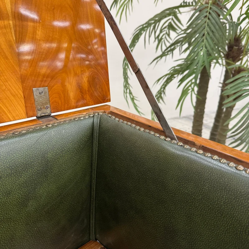 Thomas Klotz Klommode Viktorianische Reisetoilette - restaurierte Rarität mit Geschichte