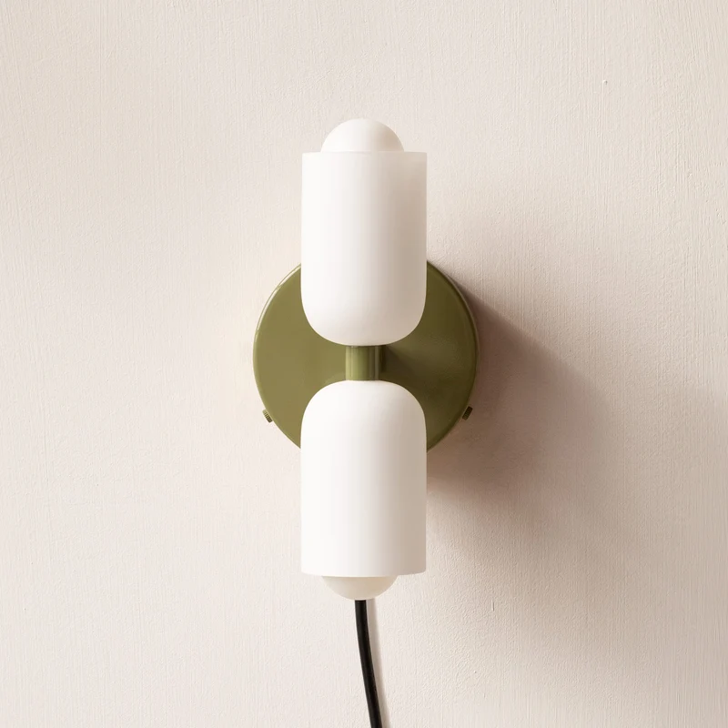 Wandlamp met Dubbele Acryl Kappen – Stijlvolle Up & Down Verlichting voor Hal Slaapkamer Woonkamer Gang | Sansoti