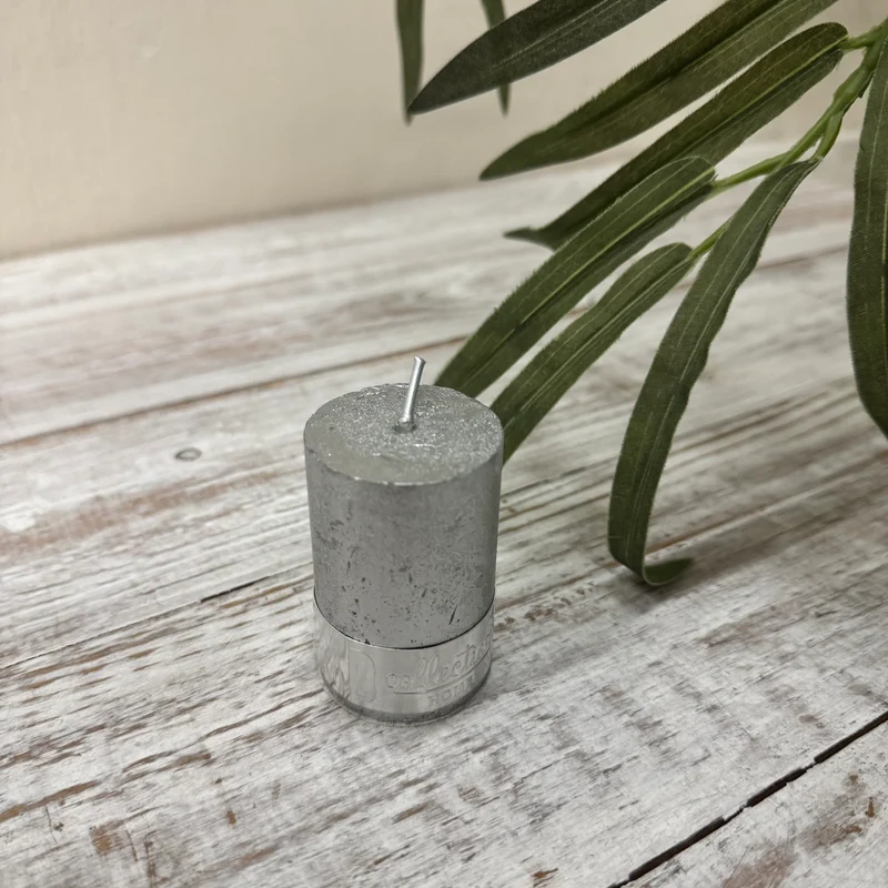 PTMD Collection Stumpenkerze Silber Metallic 6cm Deko Kerze Neu