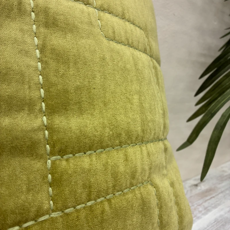 Unique Living Nika Kissen grün Stoff 45x45 Kissen Neuware