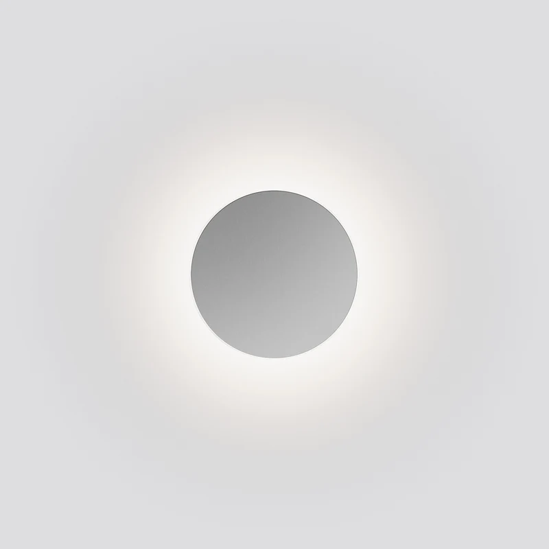 Serien Lighting - Front zur Wandleuchte LYD silber