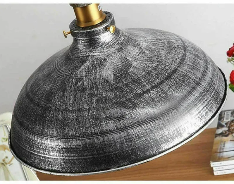 Luxuriöse Pendelleuchten in gebürstetem Silber~2913