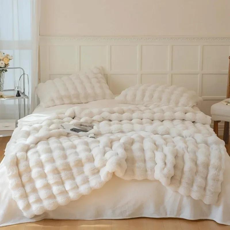Dubbelzijdige Imitatiebont Plaid 100% Polyester Winterdeken Warm Zacht Bed Bank Decoratief 4 Kleuren | Sansoti