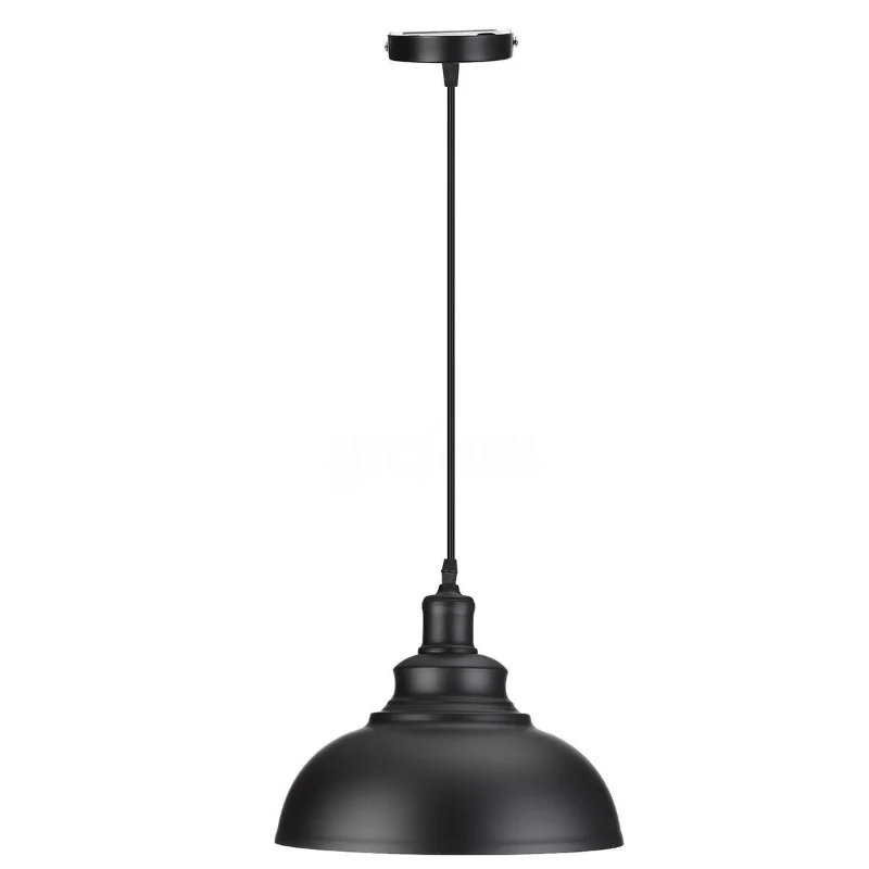Industrielle schwarze Pendelleuchte im Vintage-Design ~1550