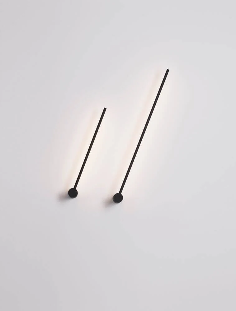 Synthesi LED Wandleuchte H 90cm 3000K
