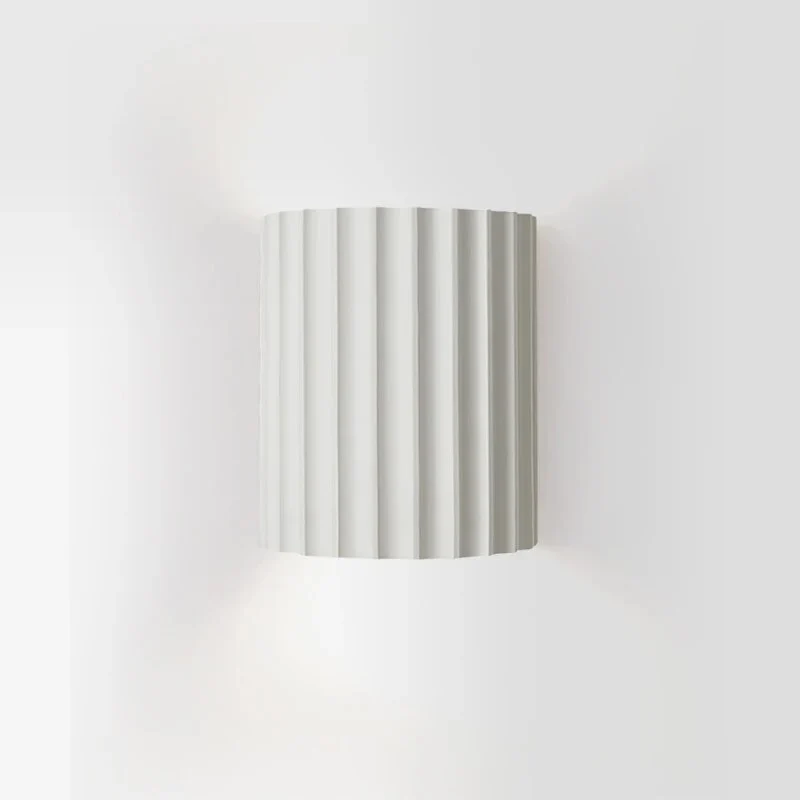 Kunststof Wandlamp met Artistiek Design Warm & Koud Licht LED Verlichtingsarmatuur voor Modern Interieur | Sansoti