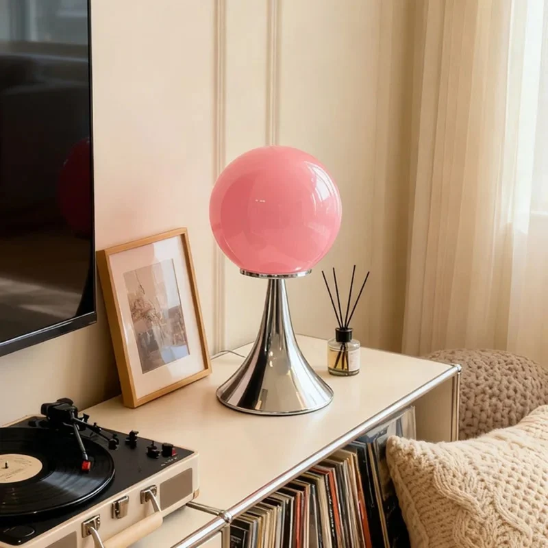 Tafellamp Glazen Bol met Metalen Voet Sfeerverlichting Nachtkastje Slaapkamer Wit Oranje Roze Crème Design | Sansoti