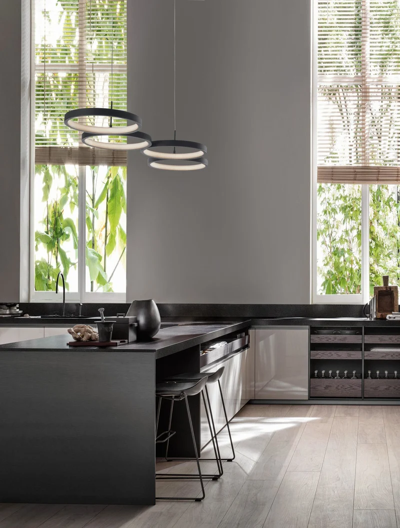 Magnus LED Pendelleuchte 4-flammig 3000K