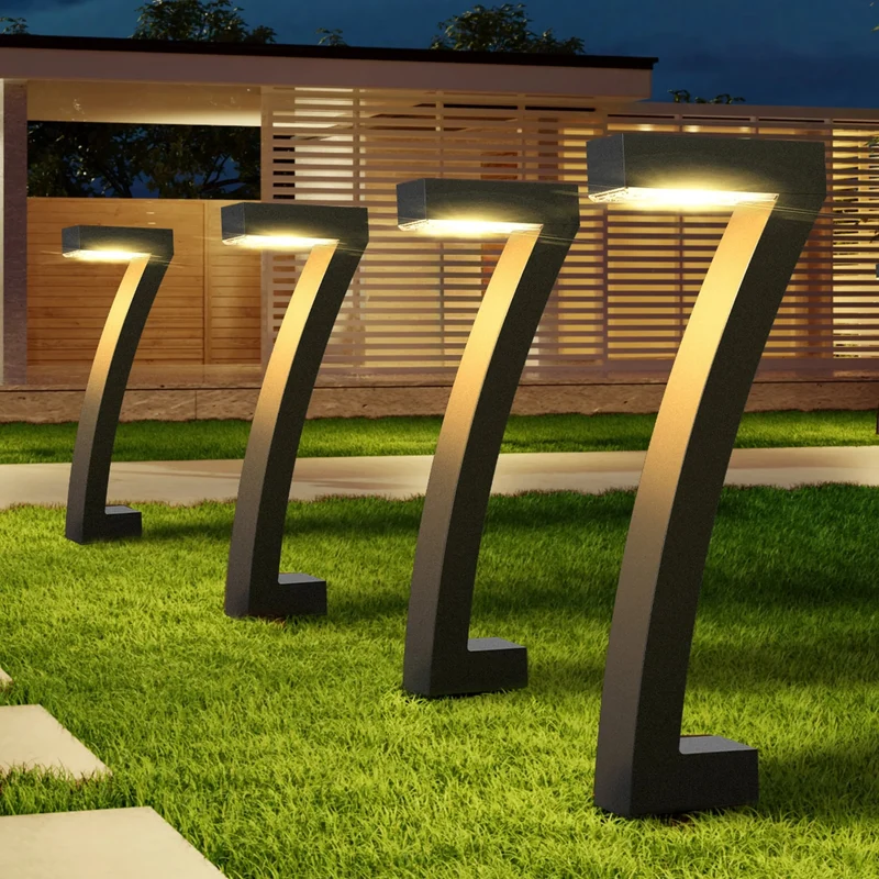 Zonne-energie Tuinverlichting 18cm Mat Zwart Warm Wit Licht Automatische Schemerschakelaar Padverlichting | Sansoti