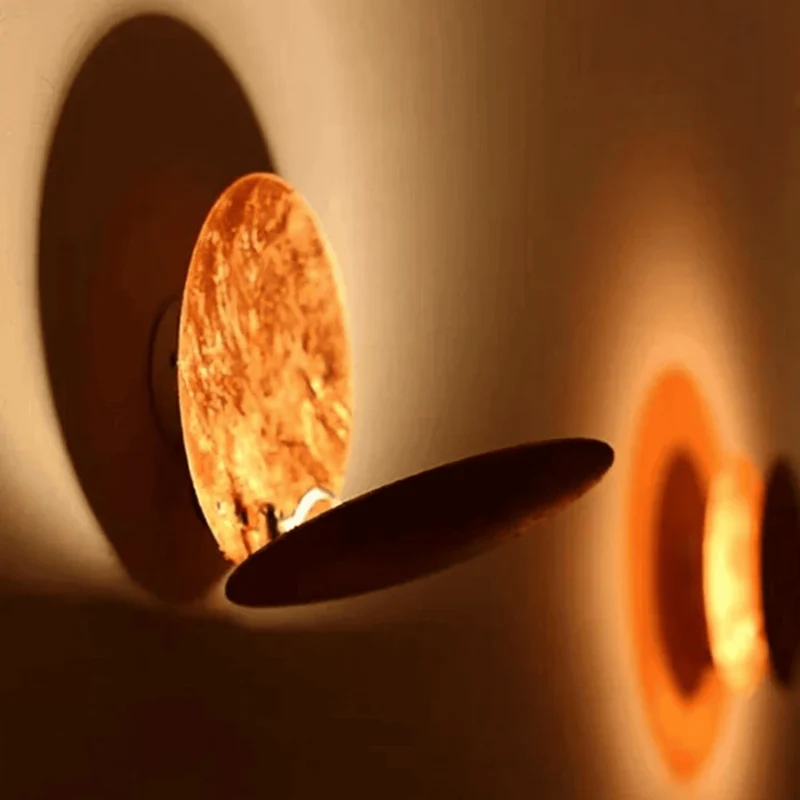 Draaibare Wandlamp met Maanverduisteringseffect Brons LED Verlichting Modern Design Slaapkamer Woonkamer | Sansoti