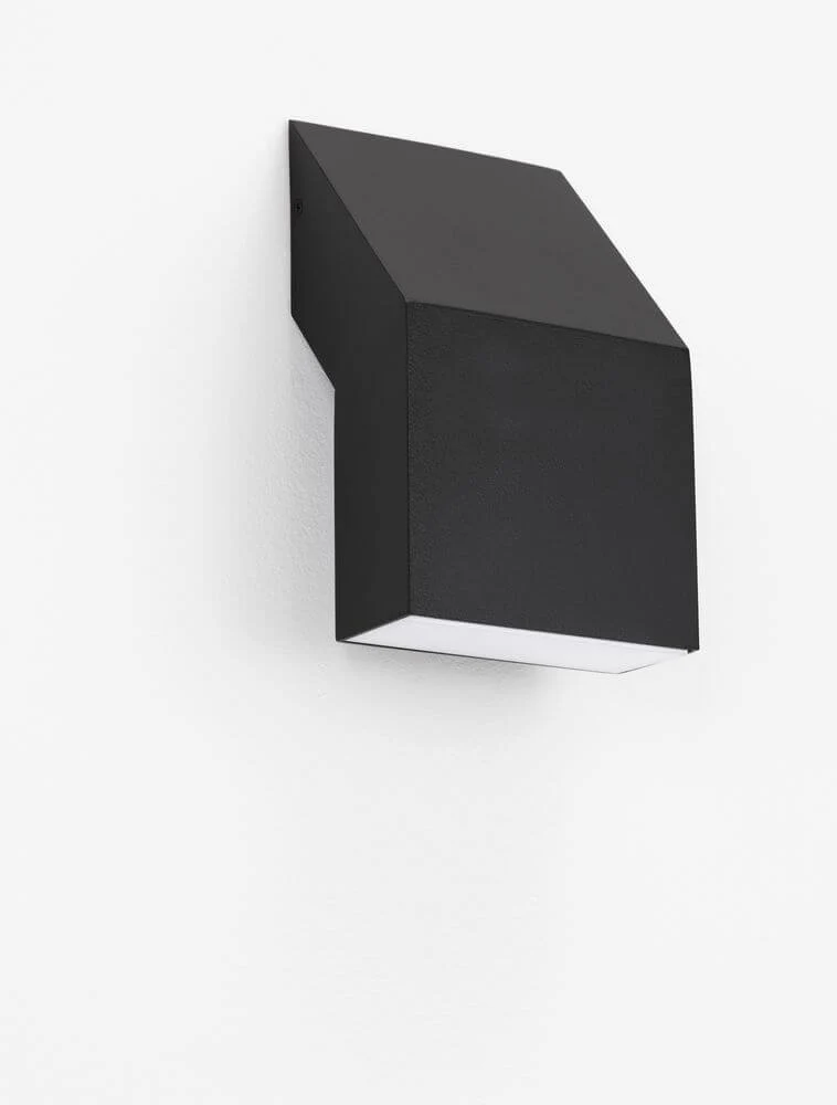 Brigitta LED Außenwandleuchte 3000K Schwarz IP65