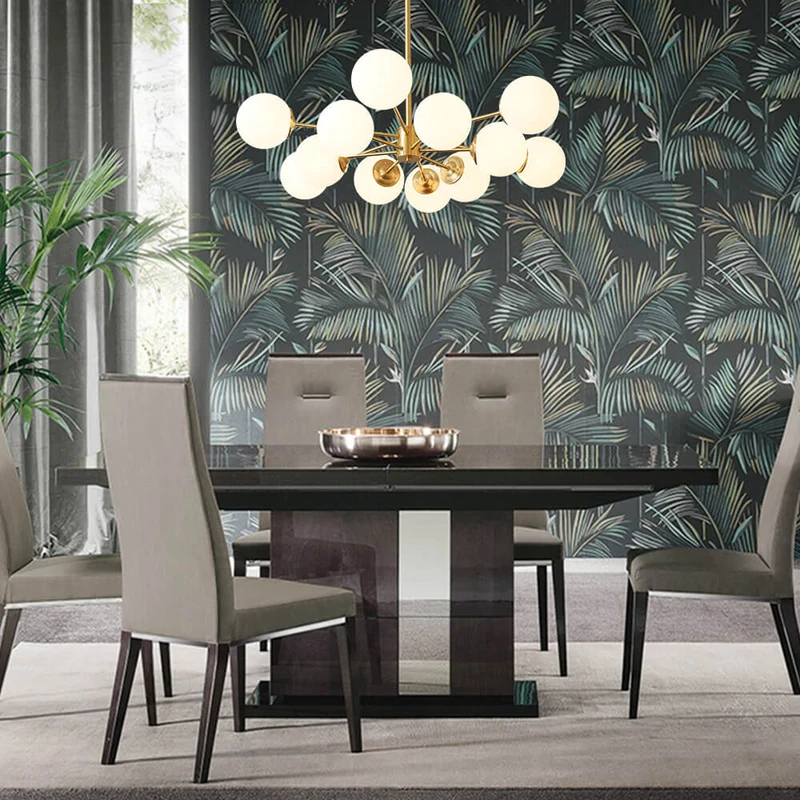 Moderne tweelaagse sputnik kroonluchter met 12 opaal glazen bollen in messing afwerking – mid century design hanglamp 90 cm | Sansoti