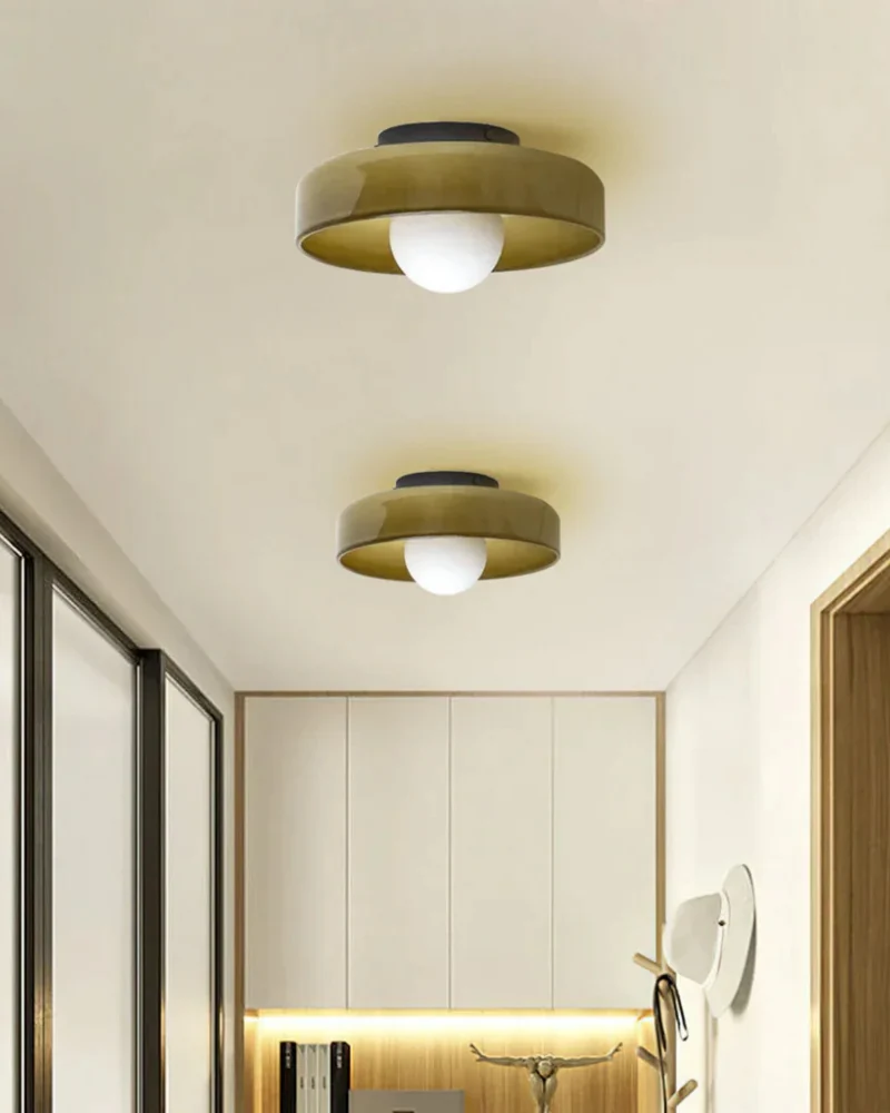 Moderne ronde plafondlamp van glas en ijzer – minimalistische designlamp voor woonkamer en slaapkamer met warme lichtkleur | Sansoti