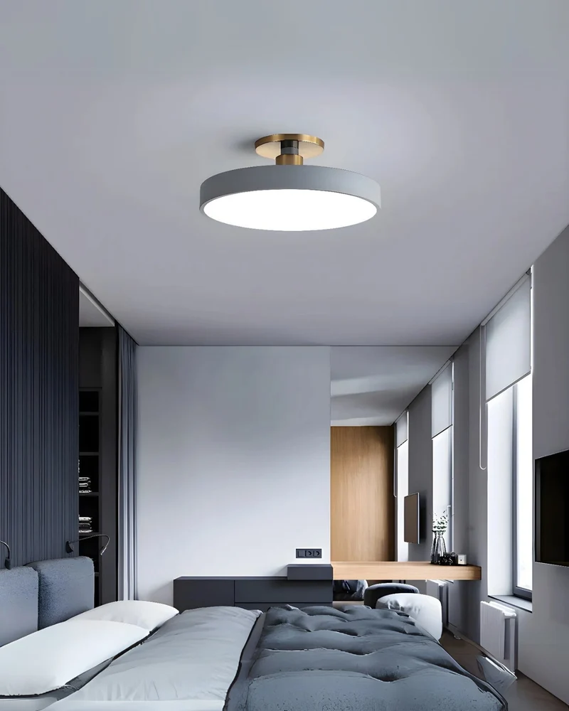 Moderne ronde plafondlamp met goud detail en acryl diffuser – minimalistische semi flush design verlichting voor woonkamer en slaapkamer | Sansoti
