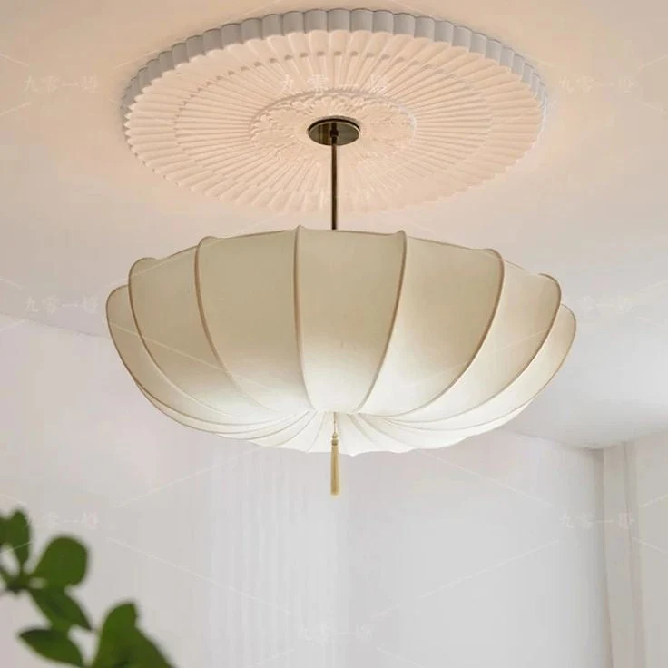 Luxe Wolkvormige Plafondlamp Met Zachte Sfeerverlichting In Frans Design | Sansoti