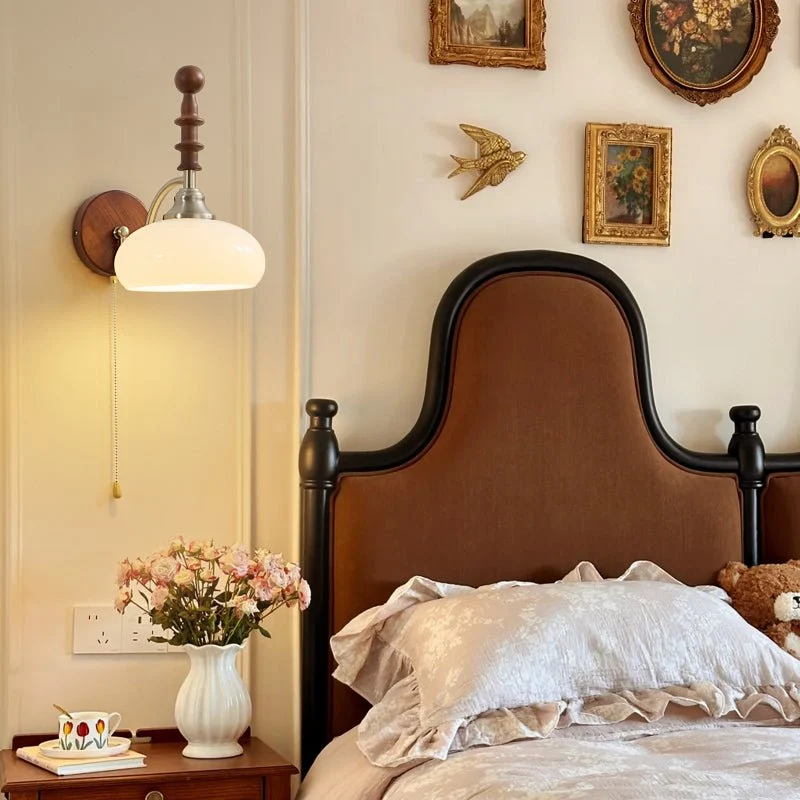 Vintage Wandlamp Met Trekkoord, Walnoot Houten Wandplaat En Opaalglazen Kap | Sansoti