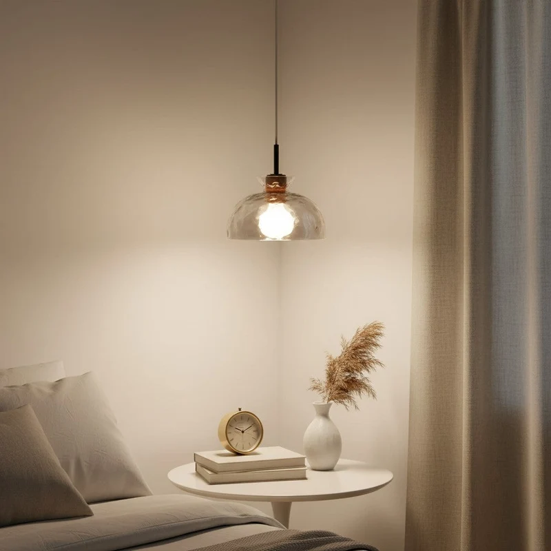 Glazen Hanglamp met Geslepen Koepel en Houten Accenten – Rustieke Eethoekverlichting | Sansoti