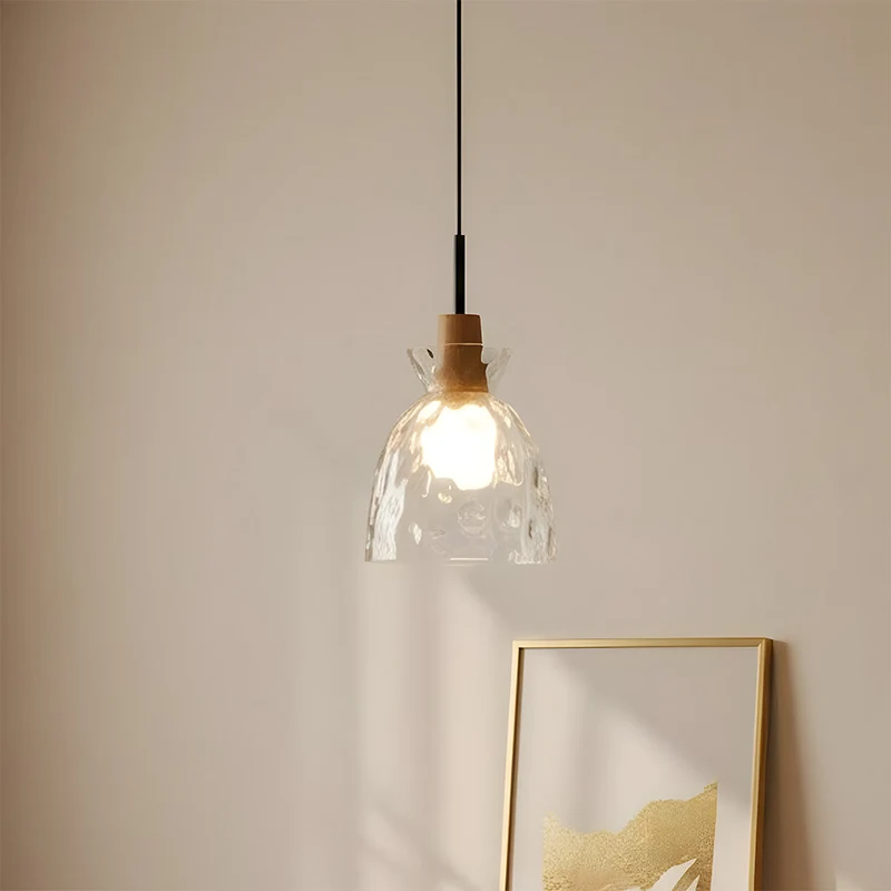 Glazen Hanglamp met Geslepen Koepel en Houten Accenten – Rustieke Eethoekverlichting | Sansoti