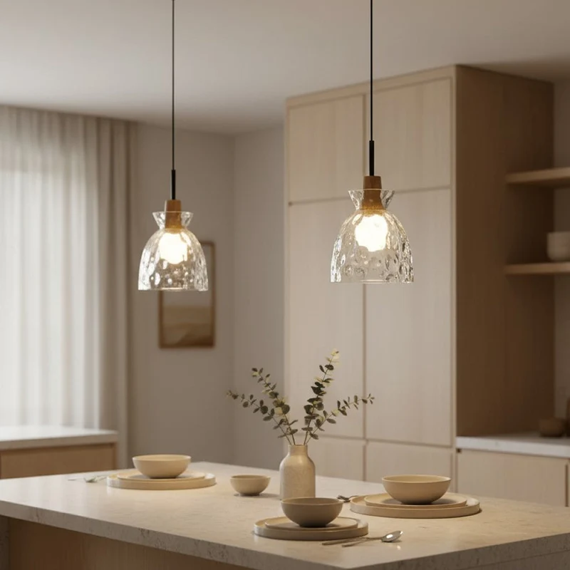 Glazen Hanglamp met Geslepen Koepel en Houten Accenten – Rustieke Eethoekverlichting | Sansoti