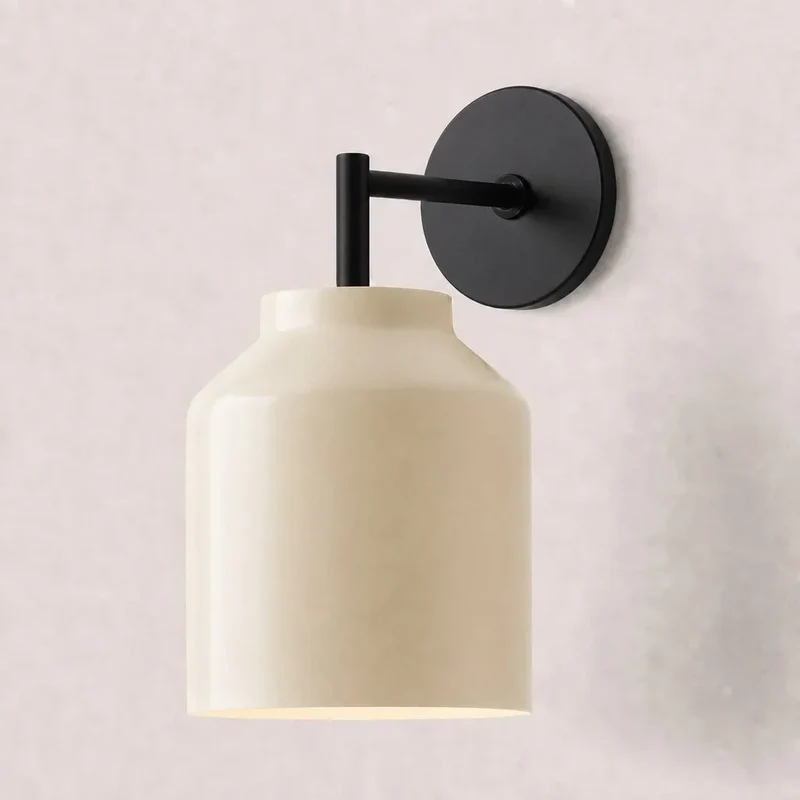 Metalen Wandlamp Minimalistisch Mat Afwerking Scandinavische Stijl Sfeerlicht voor Slaapkamer Gang Woonkamer Interieur | Sansoti