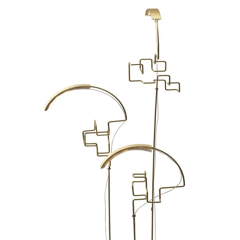 DCWéditions Boucle LED Akku Tischlampe schwarz Gold
