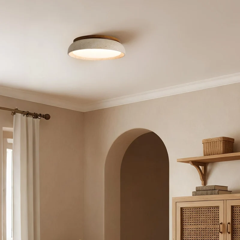 Scandinavische Plafondlamp Travertijn met Houtaccent — Moderne Ronde Opbouwspot Natuursteen en Acryl Inbouw LED Verlichting Warm Wit 3000K Slaapkamer Gang Entree Woonkamer — Ø 30 cm × H 7 cm | Sansoti
