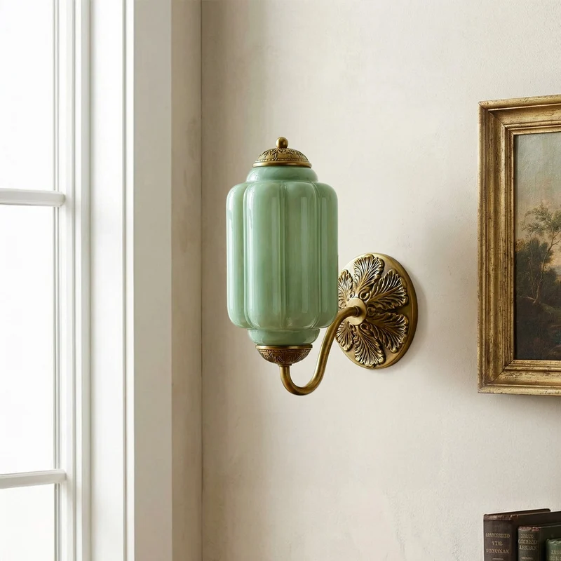 Vintage Wandlamp met Melkglas en Geolied Messing – Klassieke Retro Verlichting voor Hal, Slaapkamer, Woonkamer | Sansoti