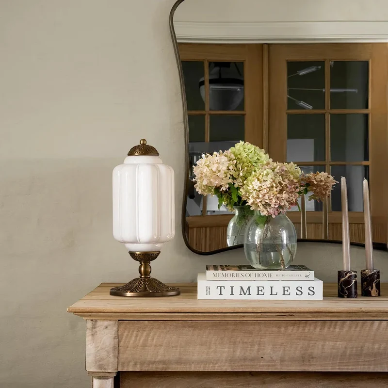 Retro Tafellampen met Getextureerd Crèmekleurig Glas – Franse Vintage Stijl met Messing of Zwart Frame | Sansoti