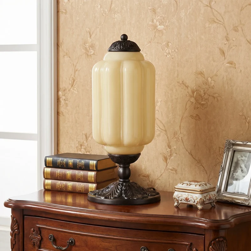 Retro Tafellampen met Getextureerd Crèmekleurig Glas – Franse Vintage Stijl met Messing of Zwart Frame | Sansoti