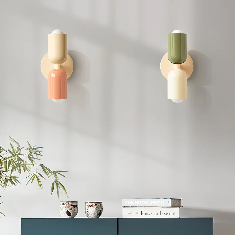 Dubbele Wandlamp met Stekker Lichtrichting Boven en Beneden Metalen Armatuur Gekleurde Kap E26 / E27 Fitting | Sansoti