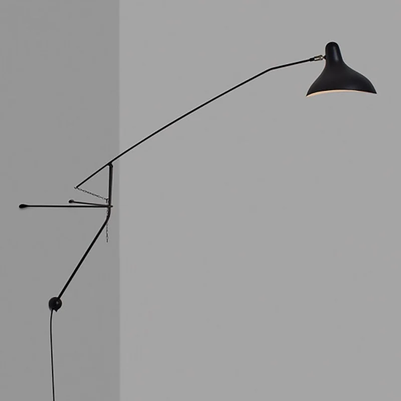 DCWéditions Mantis BS2 Wandleuchte mit Ausleger