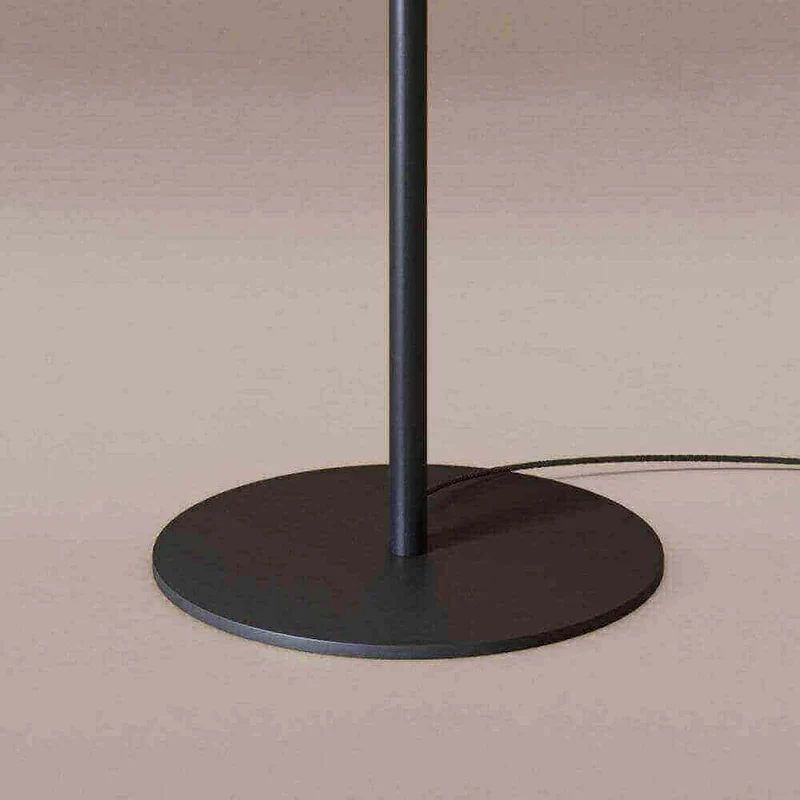 s.luce Atom LED-Stehleuchte aus Metall mit Touchdimmer