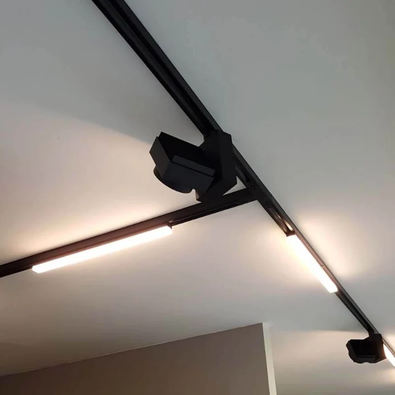 3-Phasen Linienleuchte 2200lm 20W 3000K warm Schwarz