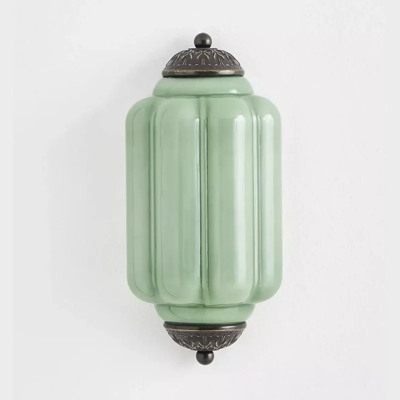 Vintage Wandlamp met Melkglazen Kap en Antieke Afwerking voor Sfeervolle Verlichting | Sansoti
