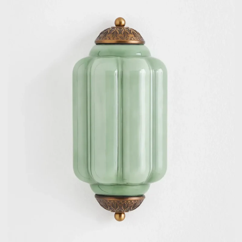 Vintage Wandlamp met Melkglazen Kap en Antieke Afwerking voor Sfeervolle Verlichting | Sansoti