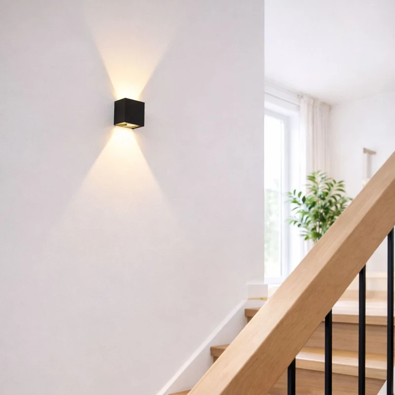 s.luce Ixa LED Wandlampe verstellbare Winkel Innen & Außen IP44