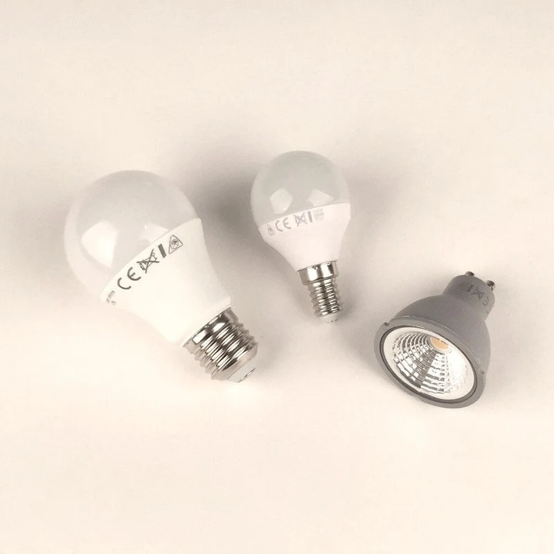 E27 LED Dimmbar per Schalter Warmweiß 3000K 806lm 8,5W