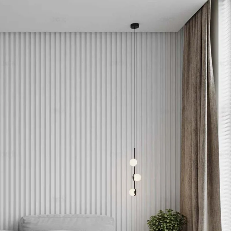 Hanglamp met Glazen Bollen Meerlichts Kroonluchter Zwart Goud Modern Design voor Eetkamer en Woonkamer | Sansoti
