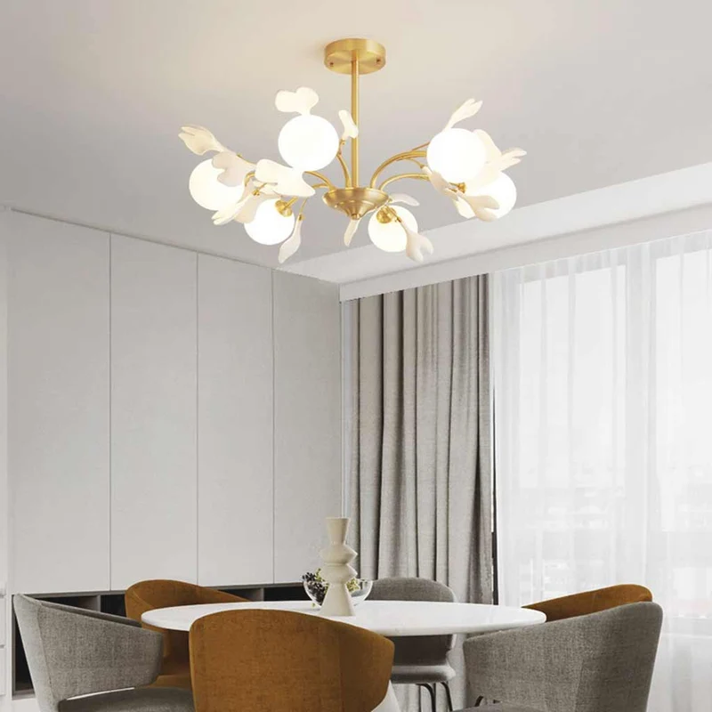 Kroonluchter met Glazen Bollen Keramiek Ginkgo Bladeren Messing Armatuur Warm Licht Woonkamer Eetkamer | Sansoti