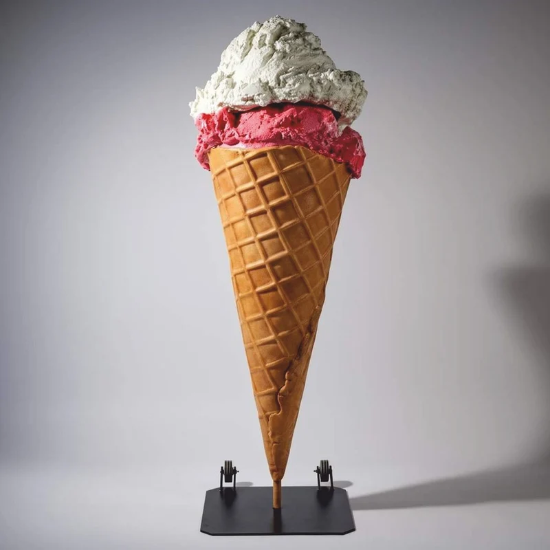 Casa Padrino XXL Deko Eis im Hörnchen mit Ständer Weiß / Pink / Braun / Schwarz H. 175 cm - Eisdielen Dekoration