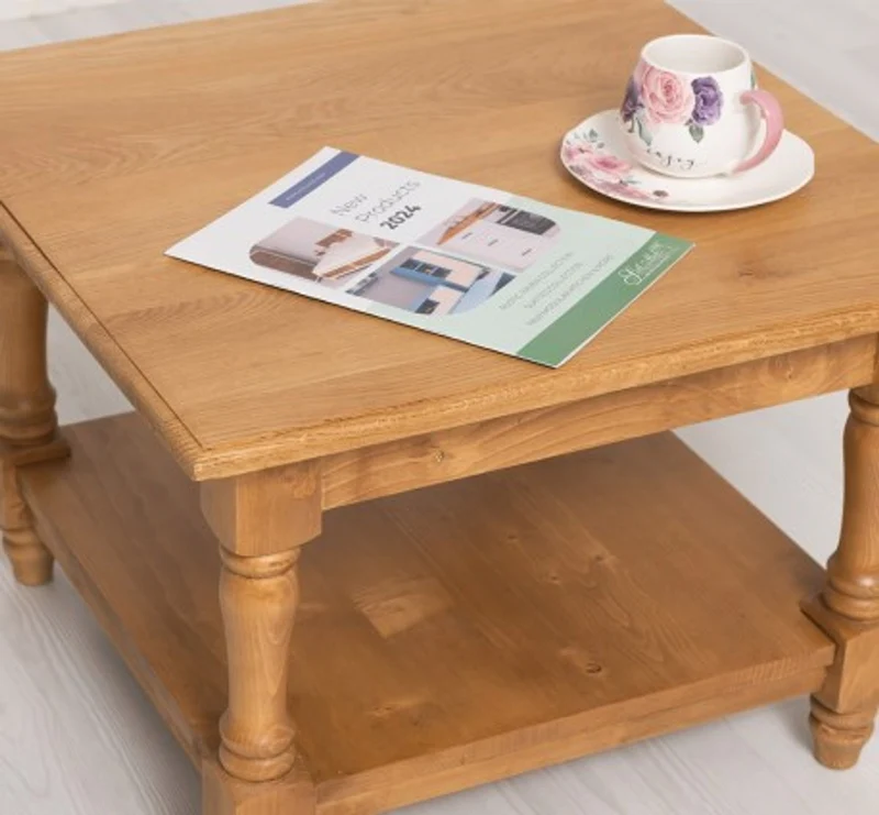 Casa Padrino Couchtisch im Landhausstil mit Eichenholzplatte, 65 x 65 x 45 cm