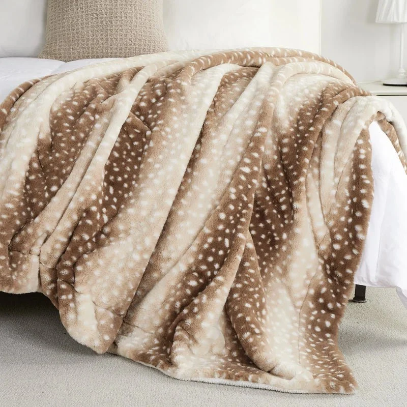 Dubbelzijdige Pluche Plaid met Hertenpatroon Beige Grijs 150x200 200x230 Warm Winterdeken Sofadeken Woonkamer | Sansoti