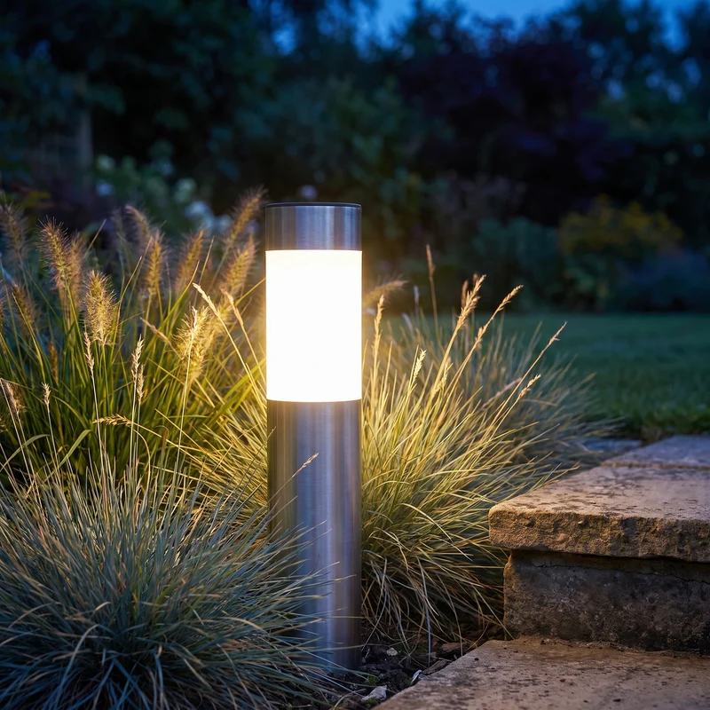 Solar Staande Tuinlamp 42 cm Roestvrij Staal IP65 Automatische Schemersensor 8 tot 12 Uur Brandduur Zilver Zwart | Sansoti