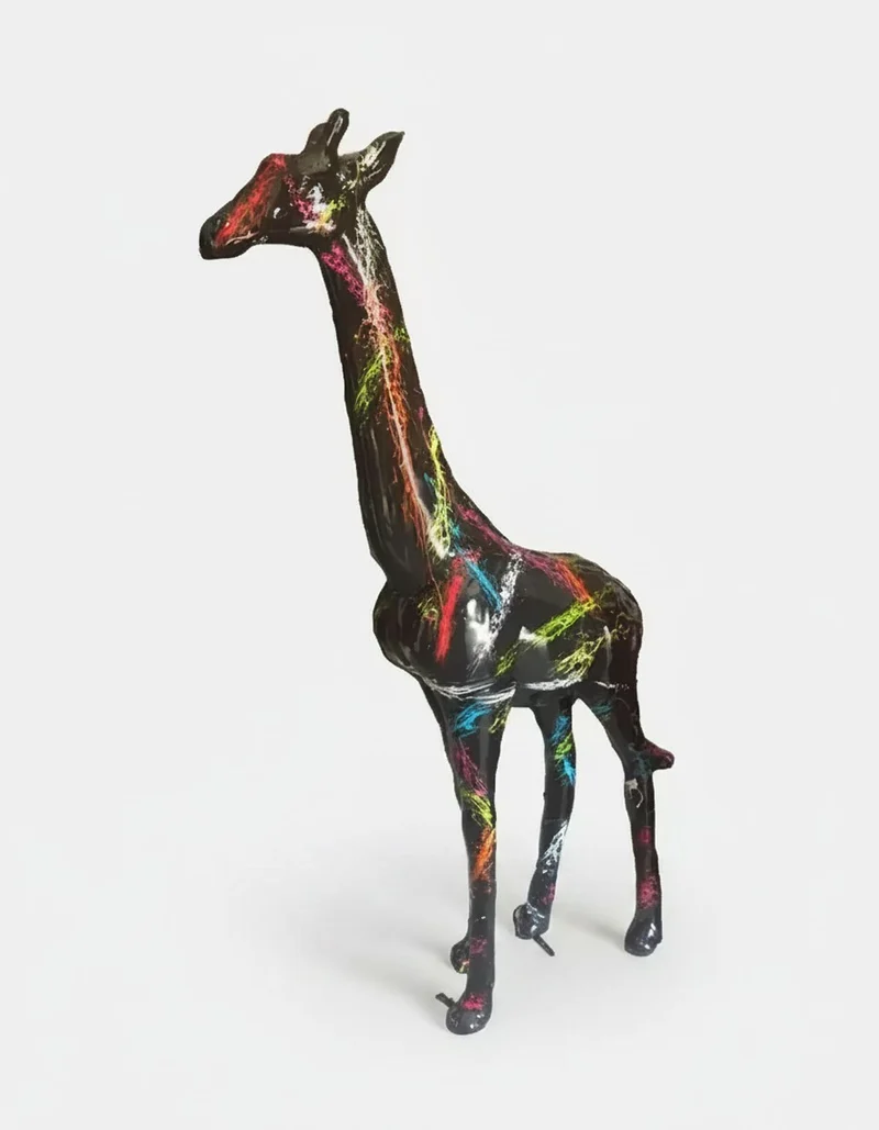 Casa Padrino Luxus Deko Skulptur Giraffe Splash H. 210 cm - Riesige Gartenskulptur - Lebensgroße Skulptur - XXL Deko Skulptur - XXL Deko Figur