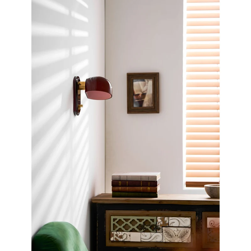 Vintage Wandlamp met Rode Glazen Kap — Sfeervolle Retro Verlichting voor Woonkamer & Eetkamer | Sansoti
